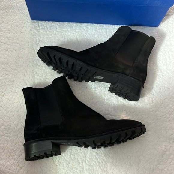 New Stuart Weitzman Boots